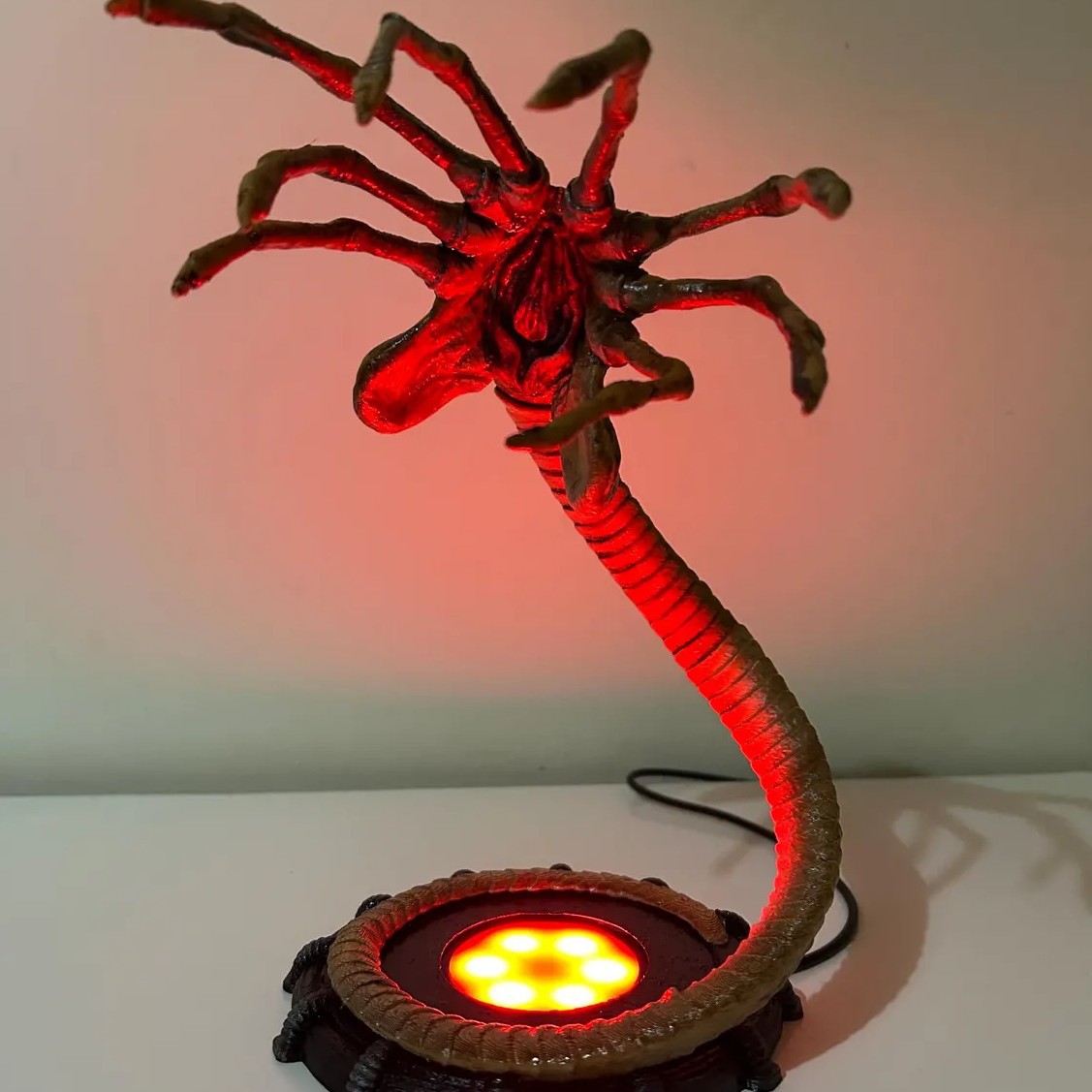 Alien Facehugger Lamp Nightlig - Lighting Decoration Ideas ulasan dan harga